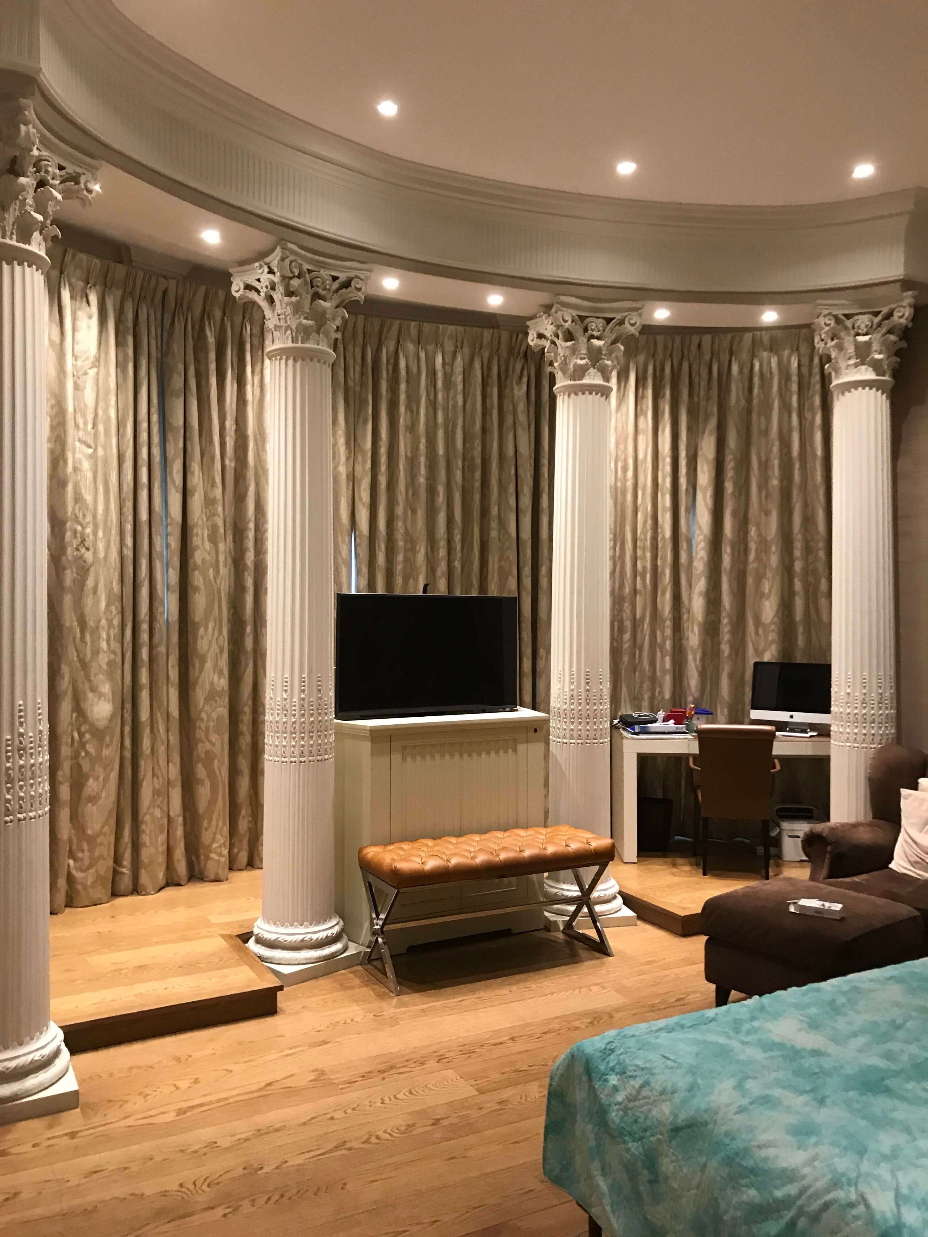 Grand Curtains
