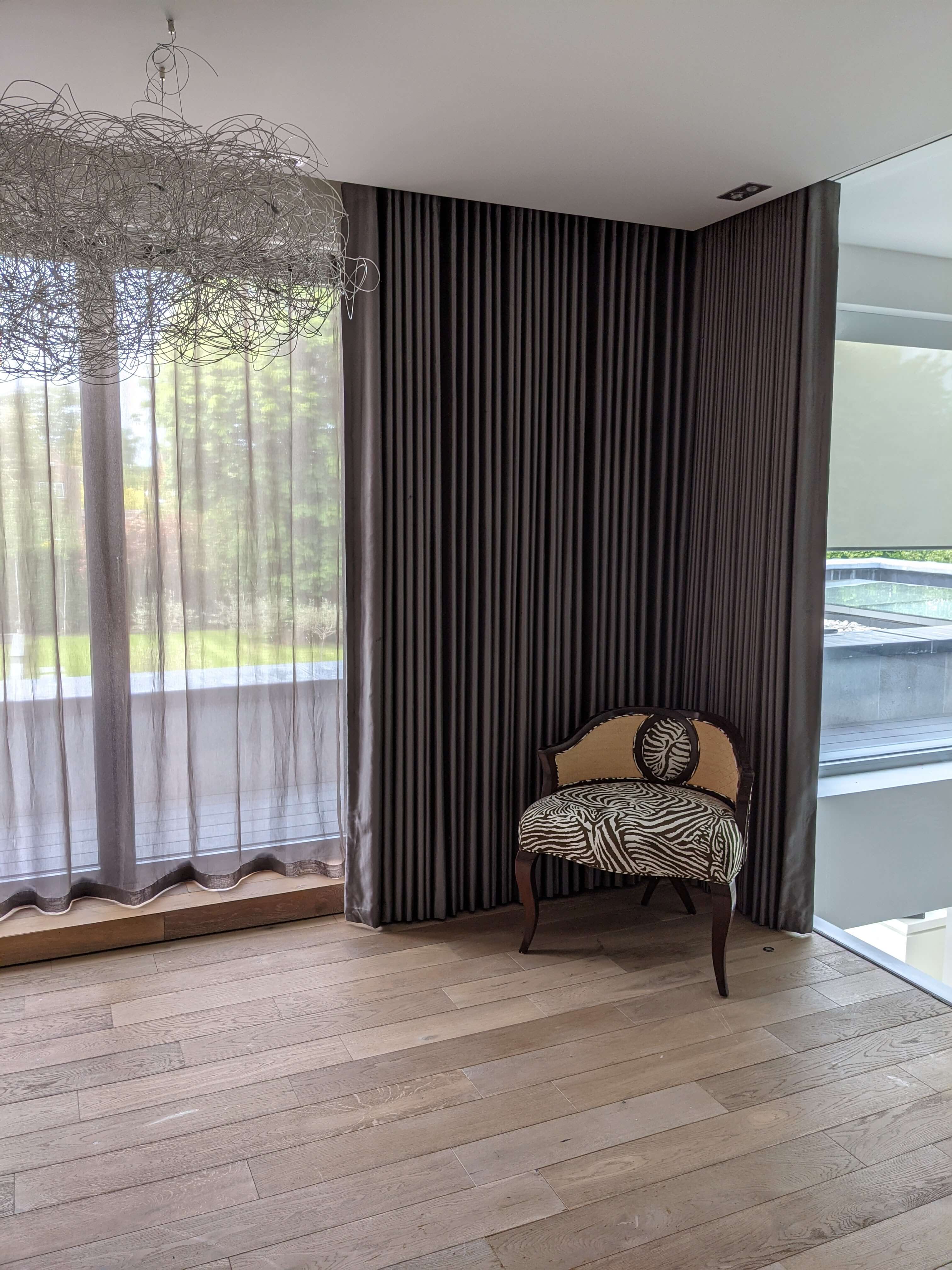 Wave Curtains Stacked